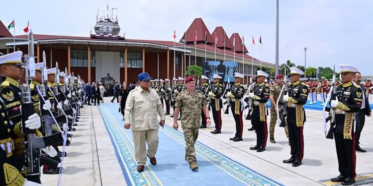 Presiden Prabowo Antar Langsung Keberangkatan Raja Abdullah II ibn Al Hussein di Halim Perdanakusuma