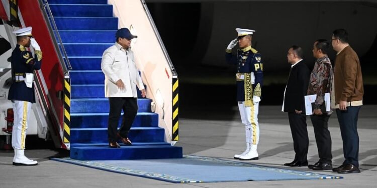 Usai Lawatan Sehari ke Australia, Presiden Prabowo Subianto Tiba di Tanah Air