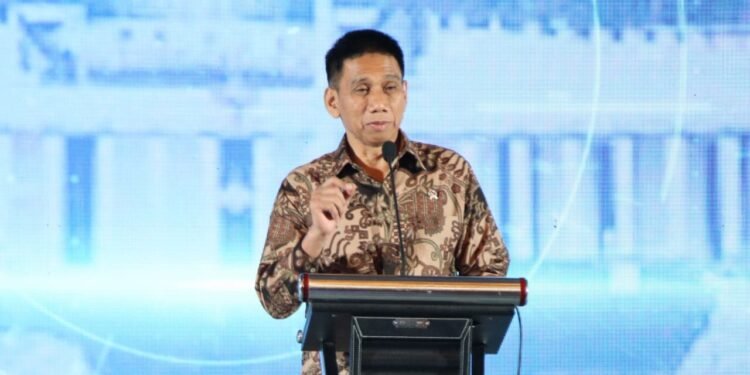 Wamendagri  Akhmad  Wiyagus Ingatkan Aparatur Pemerintahan Pentingnya Pelayanan Publik