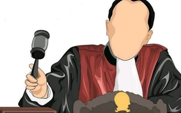 Mengenal Hakim Ad Hoc dan Hakim Karier