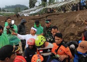 Pangdam III/SLW Sampaikan Turut Duka Cita Kepada Korban Bencana Alam di Bandung Barat