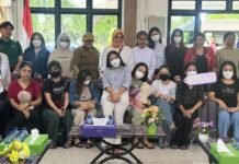 Gubernur Jawa Barat, Kang Dedi Mulyadi (KDM), menunjukan aksi gerak cepat dengan menjemput langsung 12 warga Jawa Barat yang diduga menjadi korban Tindak Pidana Perdagangan Orang (TPPO) di Maumere, NTT.