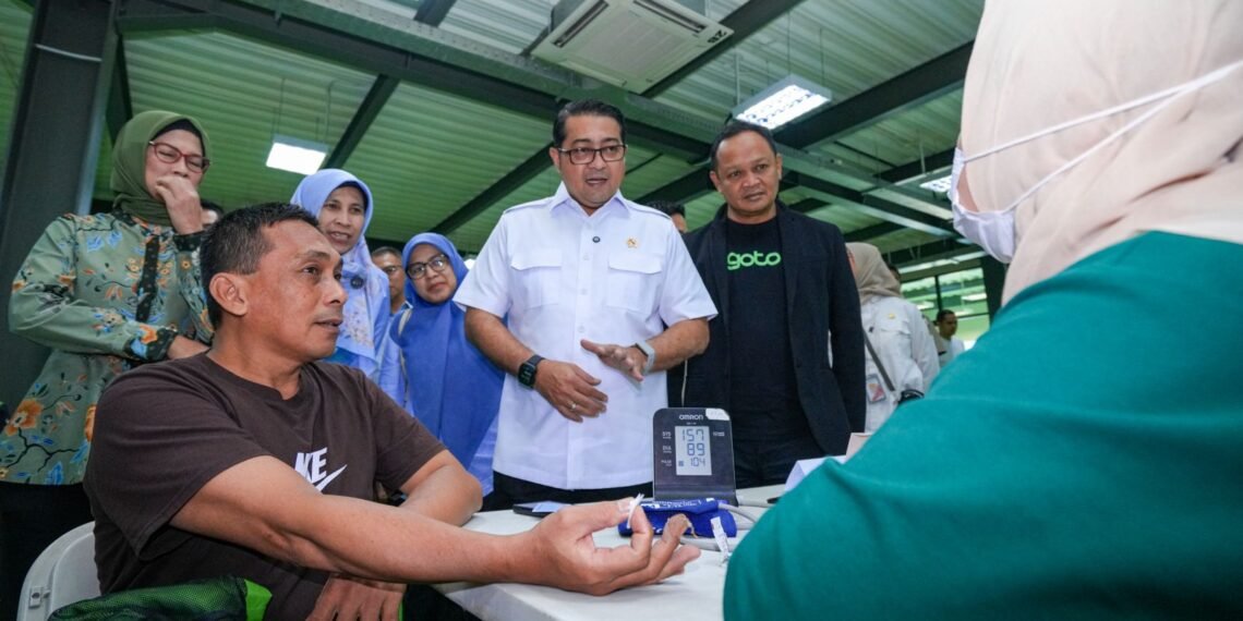 Menteri Ekraf Apresiasi Kolaborasi Hadirkan Cek Kesehatan Gratis Agar SDM Produktif dan Terus Berkarya
