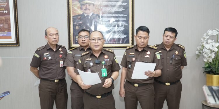 Kejati Sumut Tetapkan Tersangka Baru Terkait Dugaan Korupsi Pekerjaan Konstruksi Penataan Kawasan Waterfront City Pengaruran dan Tele KSPN Danau Toba TA. 2022.