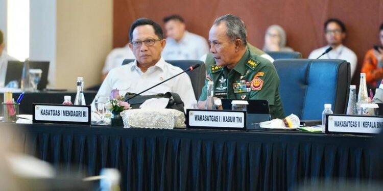 Kasum TNI Tegaskan Peran Berkelanjutan TNI dalam Penanganan Bencana Sumatra