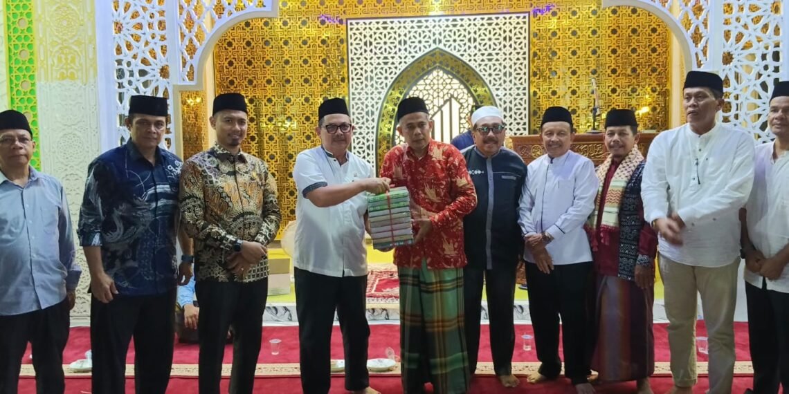 Safari Ramadhan, Ketua PT Padang: Ramadhan Momentum Penguatan Sosial & Hukum