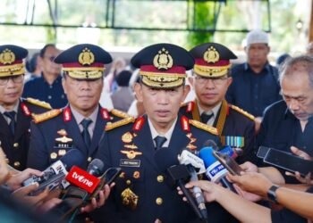 Hadiri Pemakaman, Kapolri: Pesan Eyang Meri Jadi Inspirasi dan Semangat Keluarga Besar Polri