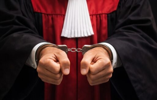 Layanan Transaksional: Menghianati Kepercayaan Masyarakat dan Amanah Tuhan