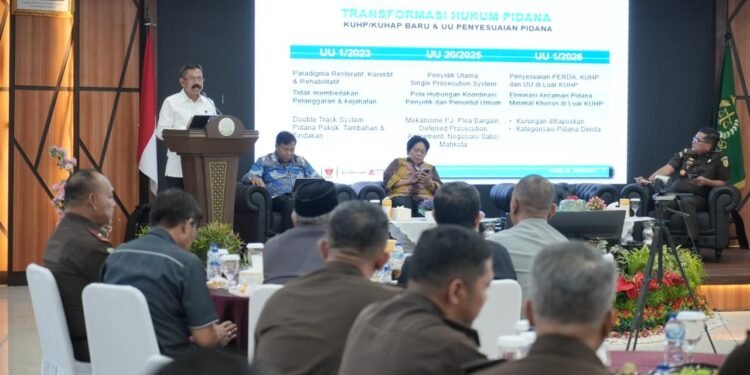 Bintek KUHP dan KUHAP Baru di Kejati Sulsel, JAM Pidum Tekankan Peran Jaksa sebagai Navigator Utama Penanganan Perkara