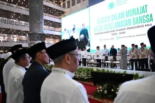 Panglima TNI Hadiri Pengukuhan dan Ta’aruf Pengurus Majelis Ulama Indonesia (MUI) Periode 2025-2030