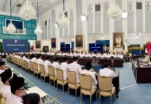 Presiden Prabowo Subianto memimpin Sidang Kabinet Paripurna yang digelar di Istana Negara, Jakarta,