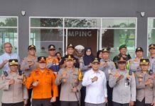 Wakil Gubernur Jabar Tinjau Pos Terpadu Sumedang, Pastikan Kesiapan Pengamanan Mudik Lebaran 2026