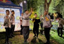 Wakapolda Jawa Barat Brigjen Pol. Adi Vivid Agustiadi BachtIar, S.I.K., M.Hum., M.S.M. melakukan peninjauan langsung terhadap fasilitas pelayanan yang tersedia di Pos Yan Rest Area 207 A.