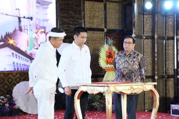 WhatsApp Image 2026-03-31 at 08.34.35 (1)