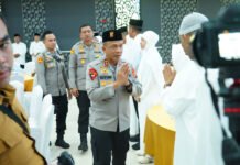 Pesan Kapolda Jabar untuk Jamaah Haji : Tunjukkan Sikap Disiplin dan Tolong Menolong antar Sesama Jamaah