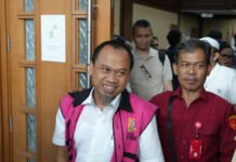 Tuntutan JPU Terhadap 5 Terdakwa Perkara Korupsi Tata Kelola Pertamina Jilid II