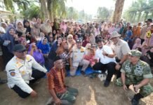 Gembira Dihampiri Kasatgas PRR, Asa Penyintas di Desa Sekumur Kembali Menyala