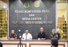 PENETAPAN TERSANGKA DUGAAN OBSTRUCTION OF JUSTICE TERKAIT KEGIATAN PEMBUATAN DAN PENGELOLAAN JARINGAN/INSTALASI KOMUNIKASI DAN INFORMASI LOKAL DESA PADA DINAS PEMBERDAYAAN MASYARAKAT DESA (DPMD)