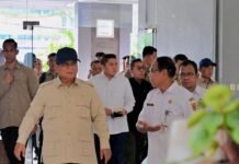 Presiden Prabowo Tinjau Hasil Renovasi SMAN 1 Cilacap, Tegaskan Komitmen Peningkatan Fasilitas Pendidikan
