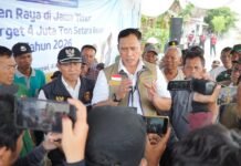 Dirut BULOG Panen Raya di Jawa Timur, Optimistis Mendukung Capaian Target 4 Juta Ton Setara Beras Tahun 2026