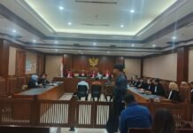 Tuntutan JPU Terhadap 3 Terdakwa Perkara Korupsi Tata Kelola Pertamina Jilid II