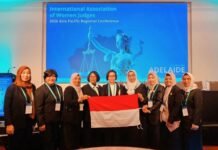 Mahkamah Agung (MA) RI melalui perwakilan Badan Perhimpunan Hakim Perempuan Indonesia (BPHPI), Ikatan Hakim Indonesia (IKAHI), menghadiri kegiatan Women in Leadership