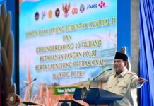 Presiden Prabowo Subianto memimpin langsung Panen Raya Jagung Serentak Kuartal II Tahun 2026 di Kabupaten Tuban, Jawa Timur,