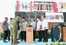 Panglima TNI Dampingi Presiden RI Resmikan 1.061 KDKMP di Jawa Timur