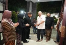 Anggota DPD RI Daerah Pemilihan Jawa Timur, AA LaNyalla Mahmud Mattalitti saat memberikan kuliah umum dengan tema Budaya Spiritual yang diselenggarakan Pirukunan Purwa Ayu Mardi Utama (PAMU)