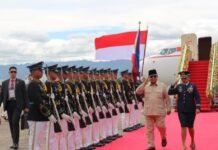 Ketibaan Presiden Prabowo di Filipina menjadi perhatian tersendiri. Untuk pertama kalinya dalam kunjungan luar negeri, Kepala Negara dijemput menggunakan Maung,