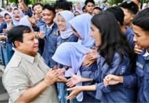 Ratusan pelajar yang tergabung dalam Forum OSIS Jawa Barat (FOJB) berkesempatan bertemu langsung Presiden Prabowo Subianto saat program “Istana untuk Anak Sekolah”