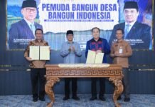 Menteri Desa dan Pembangunan Daerah Tertinggal (Mendes PDT) Yandri Susanto secara resmi kukuhkan 200 peserta Program Pemuda Bangun Desa Bangun Indonesia angkatan pertama.