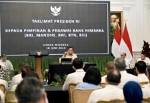 Presiden menekankan bahwa kekuatan dan skala bisnis yang dimiliki Himbara harus diiringi dengan manfaat yang semakin nyata bagi masyarakat.