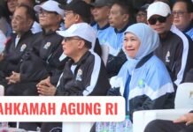 Kejuaraan Nasional Tenis Beregu XX Piala Ketua Mahkamah Agung RI akan mempertemukan peserta dari empat lingkungan peradilan di 10 venue pertandingan