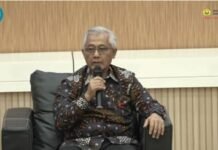 Wakil Ketua Pengadilan Tinggi Surabaya mengingatkan pentingnya integritas dan hati nurani dalam Seminar Nasional PERISAI BADILUM di Universitas Jember