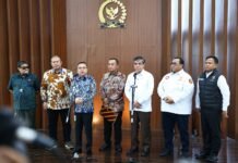 Wakil Ketua DPR RI Sufmi Dasco Ahmad memfasilitasi rapat koordinasi pembentukan Satuan Tugas (Satgas) Mitigasi Pemutusan Hubungan Kerja (PHK) bersama pemerintah, serikat pekerja, unsur kepolisian,