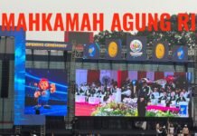 Ketua Mahkamah Agung Republik Indonesia, Prof. Sunarto, secara resmi membuka Perorangan Tenis Warga Peradilan (PTWP) ke-XX Tahun 2026