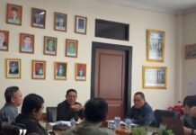 Pengadilan Agama Jakarta Pusat mengedepankan pendekatan persuasif dalam penanganan perkara eksekusi dengan memberikan ruang musyawarah kepada para pihak sebelum