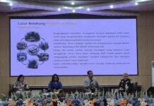 Ketua Pengadilan Tinggi (KPT) Manado, Amin Sutikno, hadir sebagai salah satu narasumber utama dalam Seminar Hukum memperingati Hari Bhakti Adhyaksa (HBA) ke-66