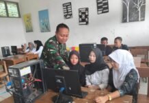 DARI RUANG KELAS MENUJU ERA DIGITAL: TMMD KE-129 KODIM 0612/TASIKMALAYA BEKALI PELAJAR DENGAN KETERAMPILAN KOMPUTER DASAR