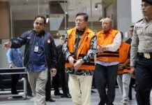 Pengembangan Perkara, KPK Tahan 4 Tersangka Pembayaran Komisi Asuransi Perkapalan Perusahaan Asuransi BUMN