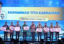 Kementerian Dalam Negeri (Kemendagri) terus mendorong pemerintah daerah (Pemda) meningkatkan kinerja melalui inovasi dan penguatan pelayanan publik.