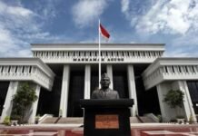 Mahkamah Agung (MA) mengimbau seluruh masyarakat pencari keadilan untuk mewaspadai modus penipuan yang mengatasnamakan pejabat atau oknum MA.