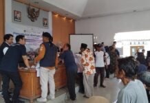 Komisi IV DPR RI Pastikan 848 KPM Desa Cikoneng Terima Beras Berkualitas,dan Tepat Sasaran.