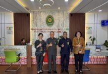 Direktorat Jenderal Badan Peradilan Umum (Ditjen Badilum) datangi Pengadilan Tinggi (PT) Palembang untuk melakukan Penilaian Keterbukaan Informasi Publik (KIP)