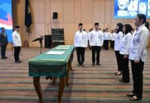 Menteri Perhubungan Dudy Purwagandhi melantik dan mengambil sumpah jabatan sejumlah Pejabat Pimpinan Tinggi Pratama (eselon II), Pejabat Administrator (eselon III) dan Pejabat Pengawas (eselon IV)