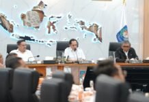 Menteri Dalam Negeri (Mendagri) Muhammad Tito Karnavian selaku Ketua Satuan Tugas (Kasatgas) Percepatan Rehabilitasi dan Rekonstruksi (PRR) Pascabencana Sumatera memastikan berbagai upaya penanganan terus berjalan