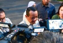 Presiden Prabowo Panggil Menko Bahlil, Bahas Listrik Desa hingga Pabrik Baterai CATL–Antam