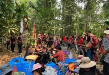 Melalui Tim Ekspedisi Patriot Universitas Indonesia (TEP UI), Kementerian Transmigrasi mendokumentasikan lima sub-suku Dayak di Kecamatan Sekayam, Kabupaten Sanggau, sebagai langkah awal mendukung pengakuan masyarakat hukum adat (MHA)