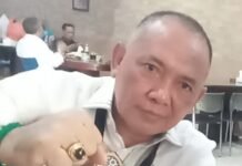 Keren..Beliau Ini adalah Bapak Sibali, S.E., S.H., sosok asli putra daerah dari “Bumi Turatea” (Kabupaten Jeneponto) yang dipercaya mengemban tugas ganda sebagai Hakim Ad Hoc sekaligus Humas PN Makassar Kelas 1A Khusus.